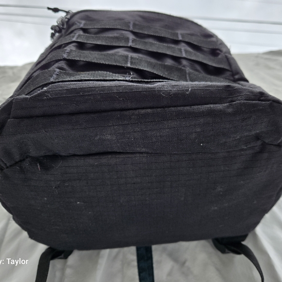 Dickies Black Men's Backpack - Picture 3 of 8